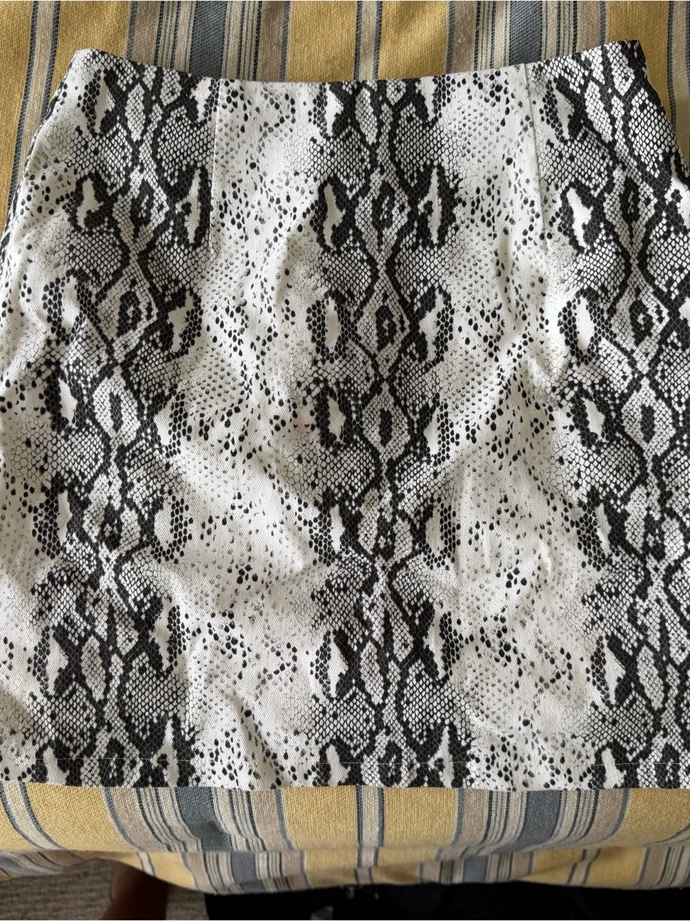 She + Sky White and Black Snake Print Mini Skirt